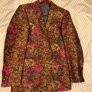 Men’s Tallia Orange Sports Coat.